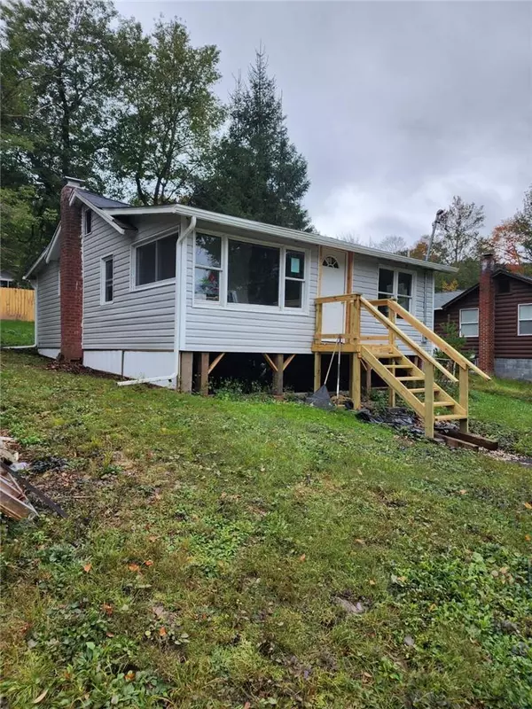 Bethel, NY 12720,37 W Delaware PL #103