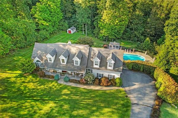 7 Goosetown CT, Campbell Hall, NY 10916