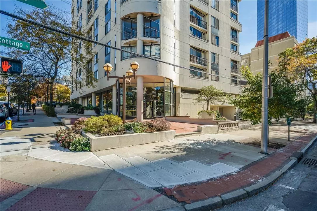 White Plains, NY 10601,10 Cottage PL #6F
