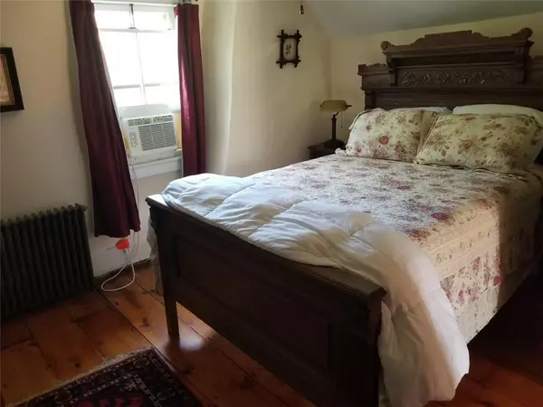 Beacon, NY 12508,41 Tioronda AVE #2