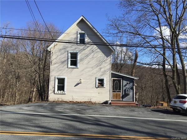 612 State Route 32, Highland Mills, NY 10930