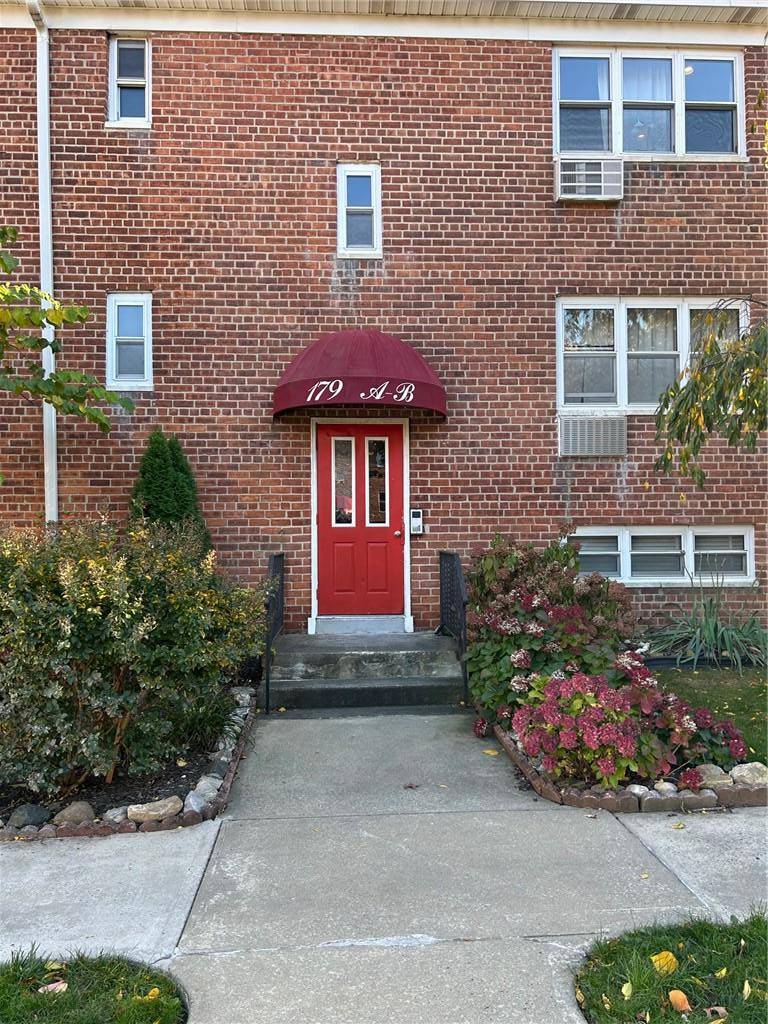 New Rochelle, NY 10805,179 Drake AVE #1A