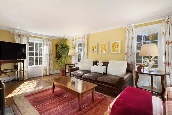 Pound Ridge, NY 10576,66 Eastwoods RD