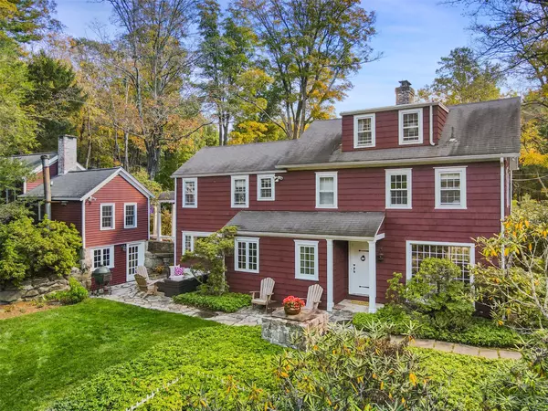 Pound Ridge, NY 10576,66 Eastwoods RD