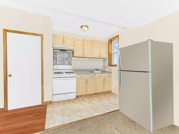 Bronx, NY 10460,1893 Longfellow AVE