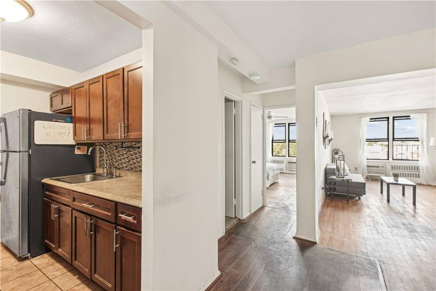 149 Marine #5M, Brooklyn, NY 11209