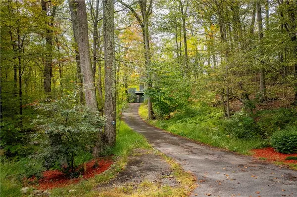 Pawling, NY 12564,94 David LN