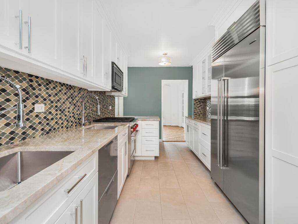 3530 Henry Hudson Parkway #9F,  Bronx,  NY 10463