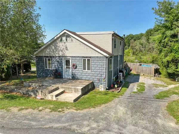 Plattekill, NY 12528,578 South ST