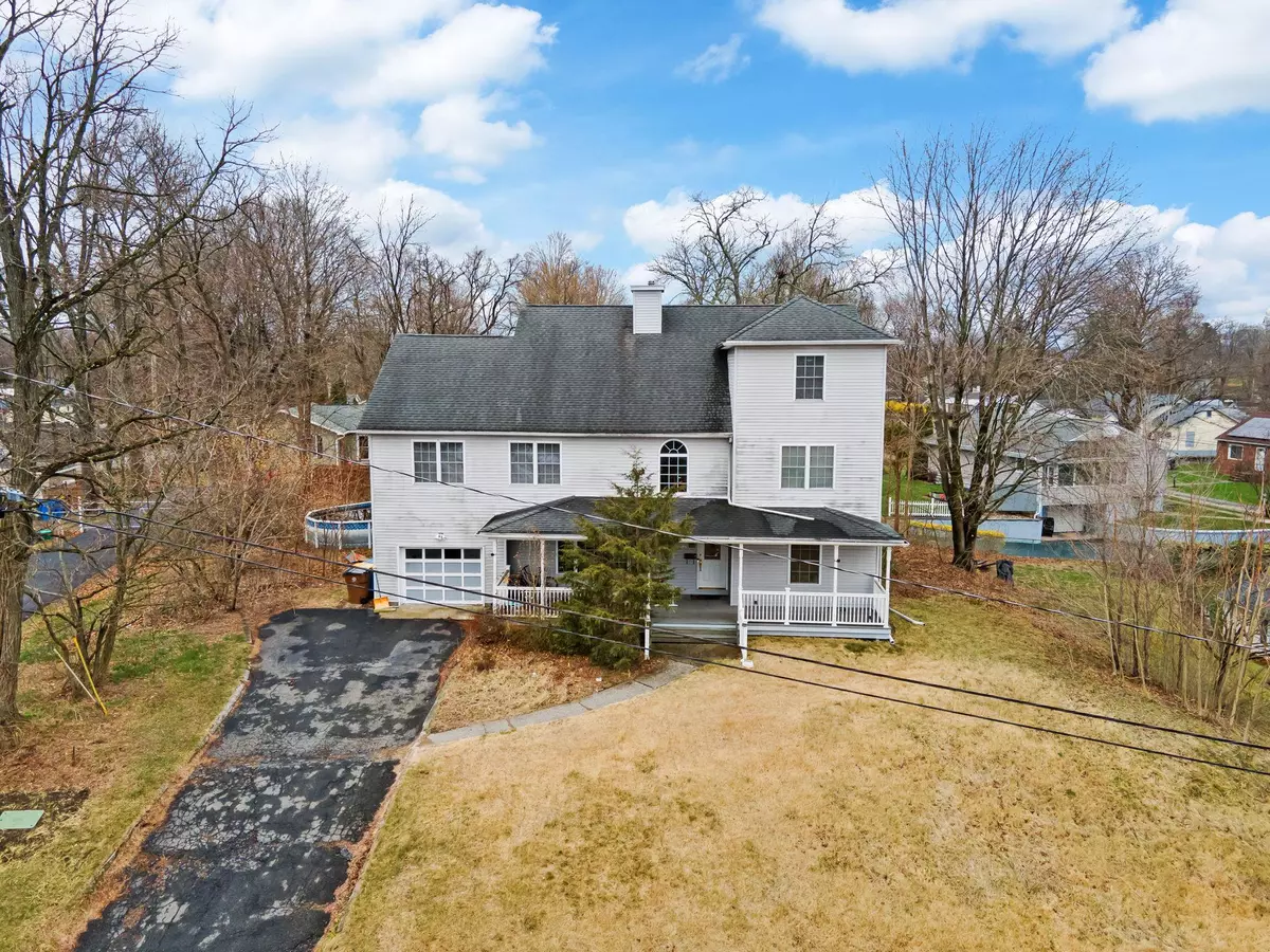Kingston, NY 12401,139 Tammany ST