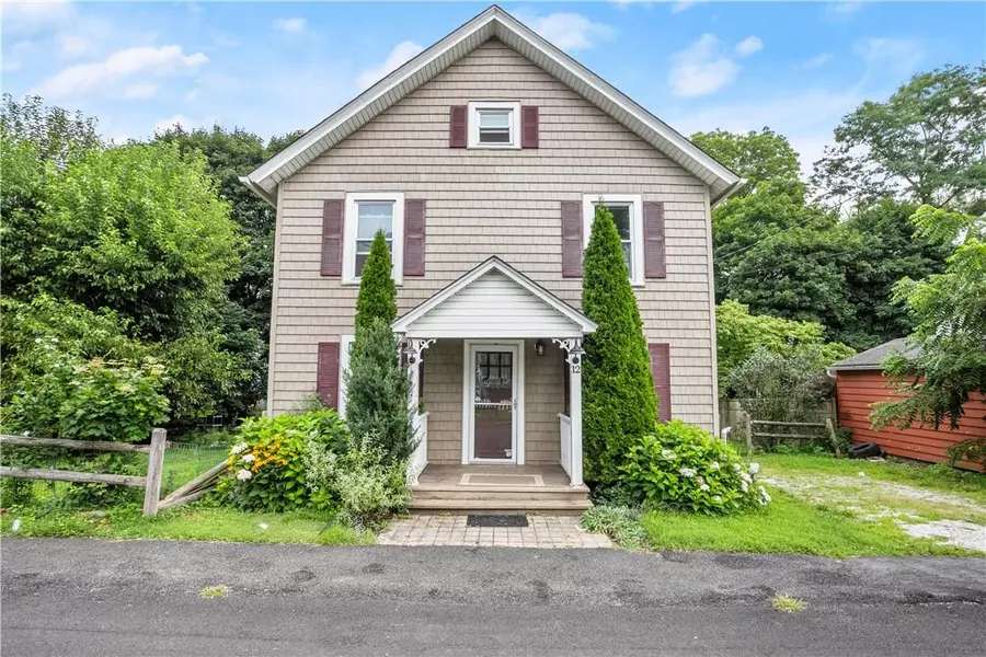 12 Orchard ST, Patterson, NY 12563