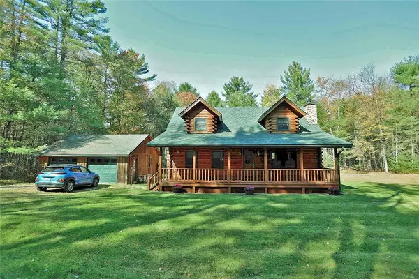 Glen Spey, NY 12737,924 Forestburgh RD