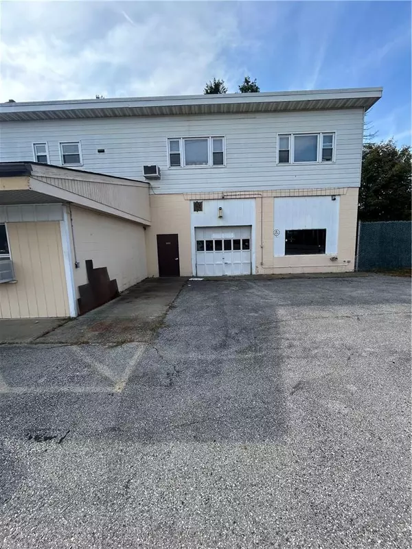 Wappingers Falls, NY 12590,905 Route 376