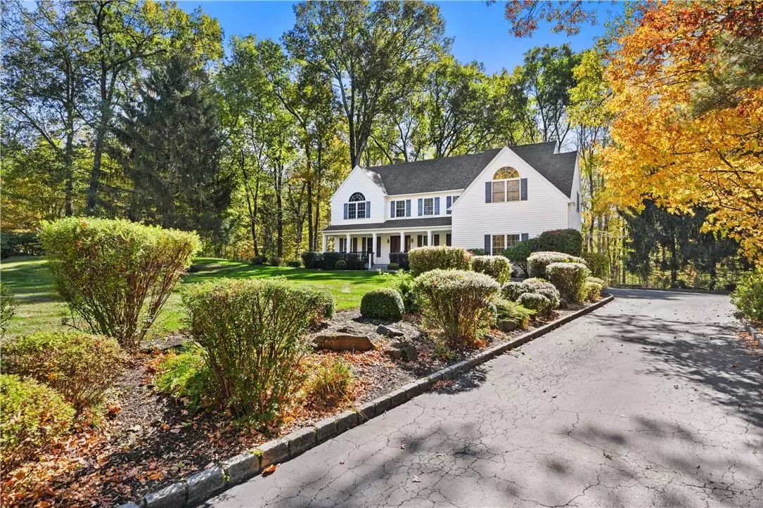 Cortlandt Manor, NY 10567,4 Jonathan RD