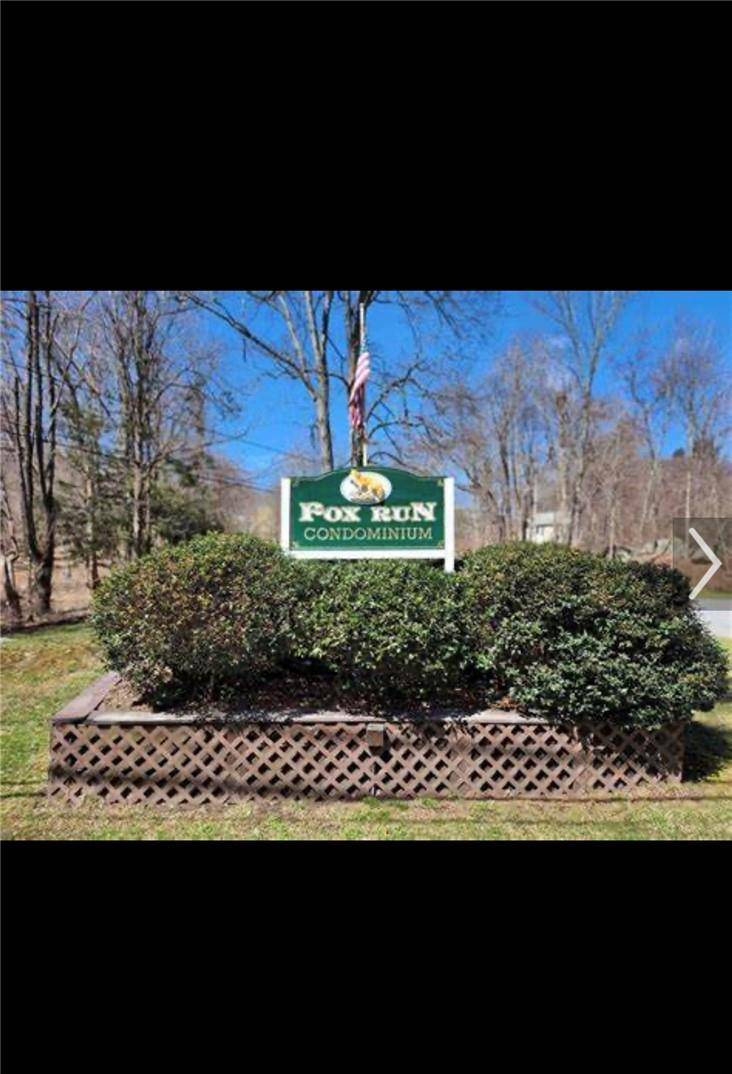 216 Fox Run LN,  Carmel,  NY 10512