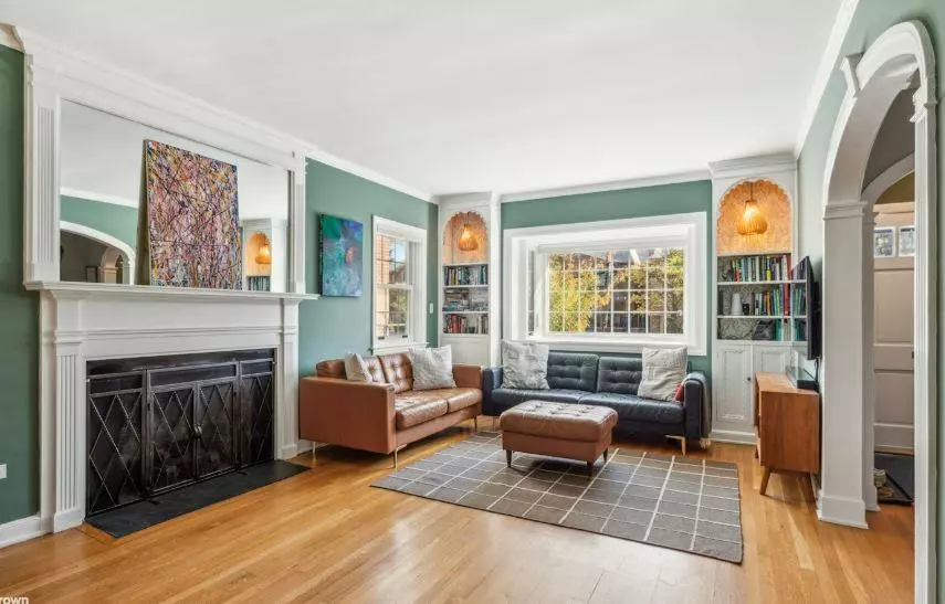 5163 Post RD, Bronx, NY 10471