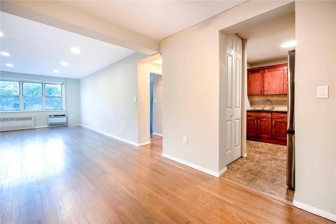 Yonkers, NY 10710,7 Balint #214