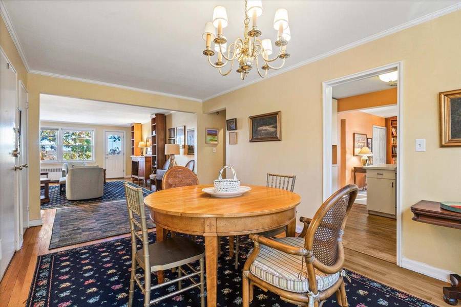 65 Rockledge RD #2H, Bronxville, NY 10708