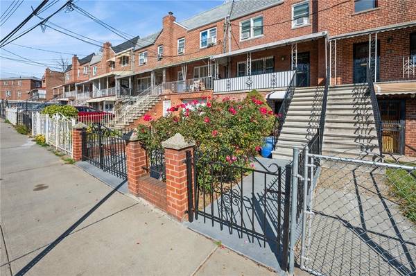 1147 East 219th ST #2,  Bronx,  NY 10469