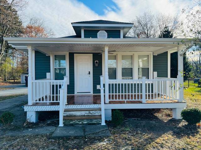 304 Lakeside RD, Newburgh, NY 12550