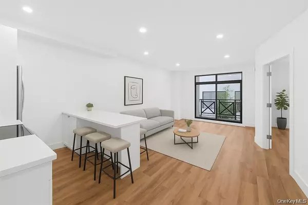 White Plains, NY 10601,199 E Post RD #301