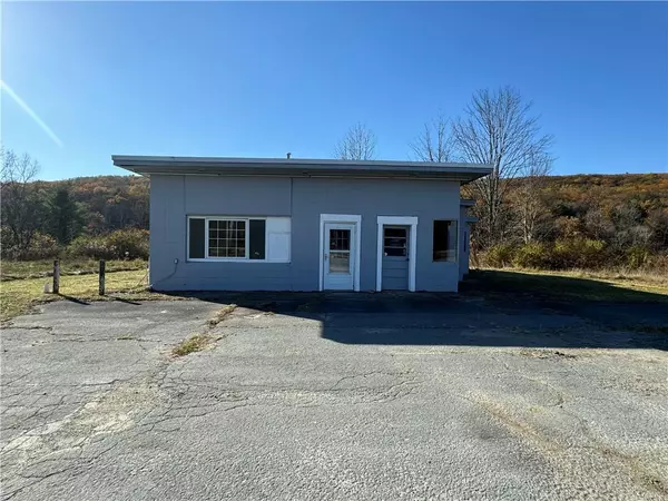 4023 State Route 209, Wurtsboro, NY 12790