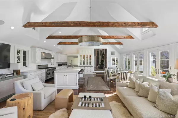 Bedford Hills, NY 10507,149 Narrows RD