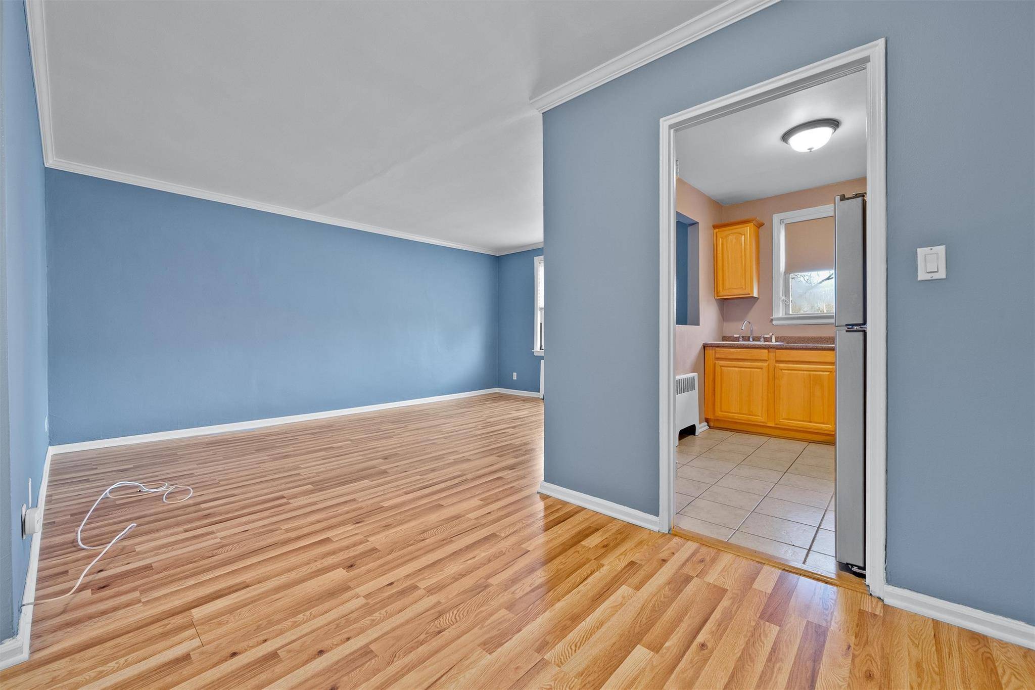 White Plains, NY 10603,260 Church ST #4B4