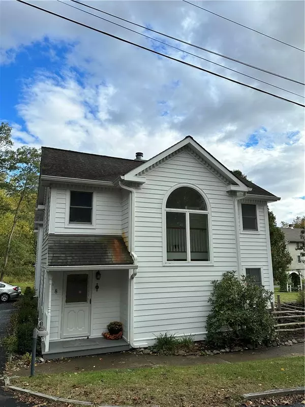 Rhinebeck, NY 12572,8 Asher RD