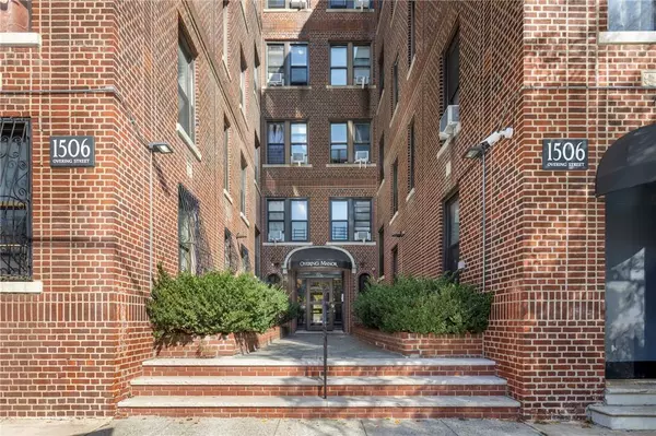 1506 Overing ST #4C, Bronx, NY 10461