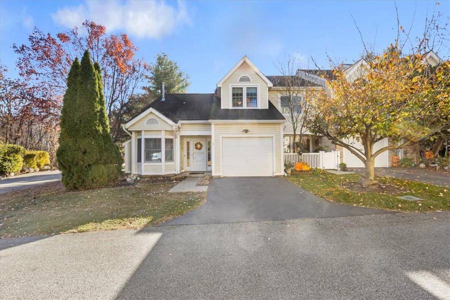 1 Chadwick CT, Fishkill, NY 12524