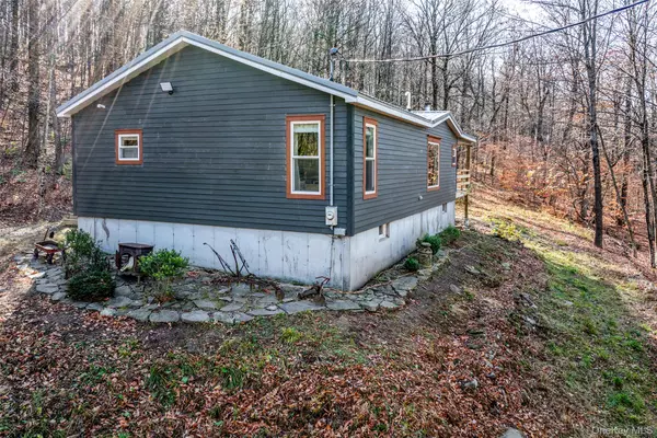 Hamden, NY 13782,464 Curtis LN