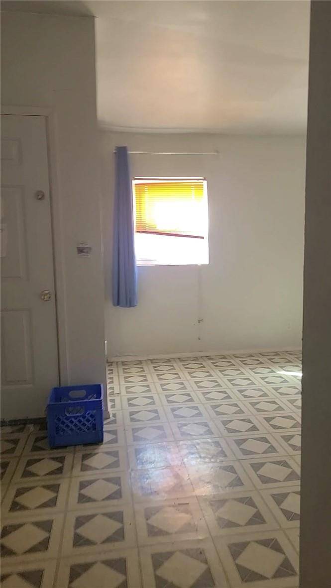 Bronx, NY 10460,1749 Melville ST