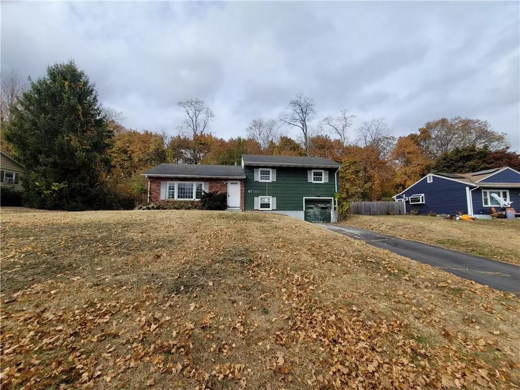 New Windsor, NY 12553,67 Harth DR