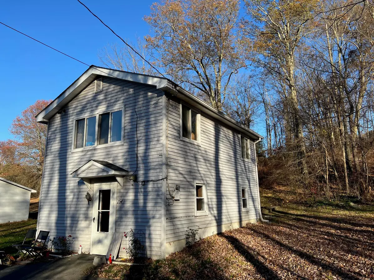 Newburgh, NY 12550,154 N Drury LN