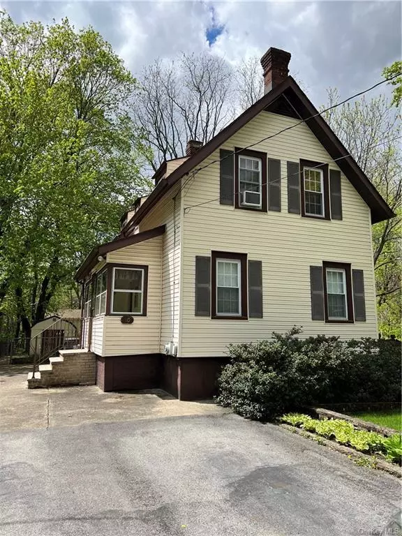 Central Valley, NY 10917,10 Falkirk AVE