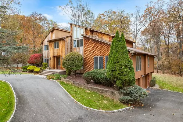 New City, NY 10956,4 Rollingwood