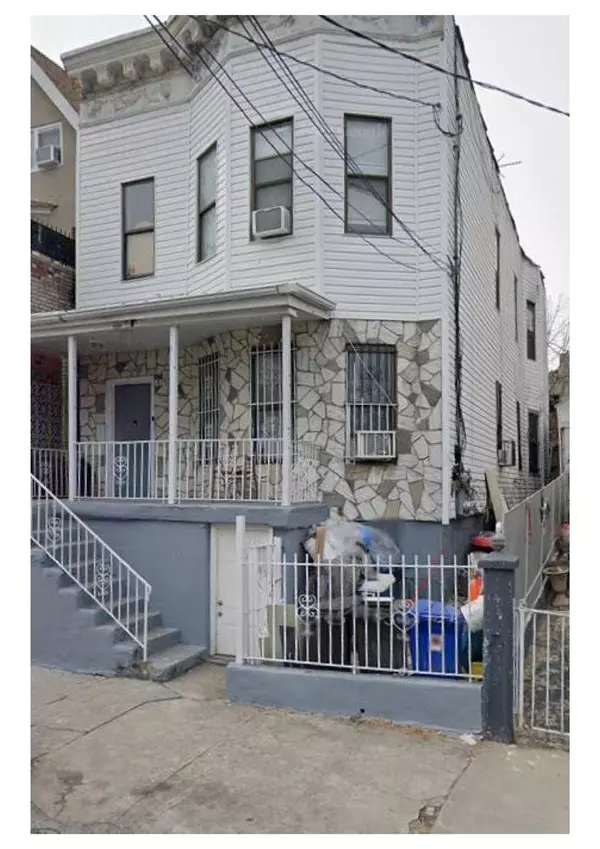 1819 Waterloo, Bronx, NY 10460