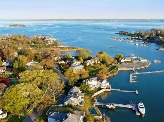 Mamaroneck, NY 10543,1001 Shore Acres DR