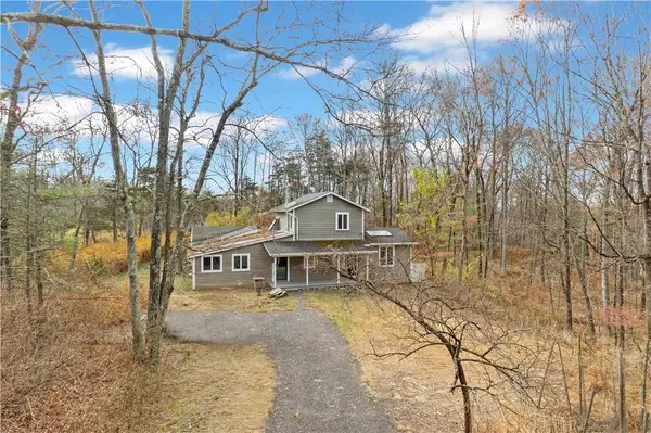 Pleasant Valley, NY 12569,26 Carter RD