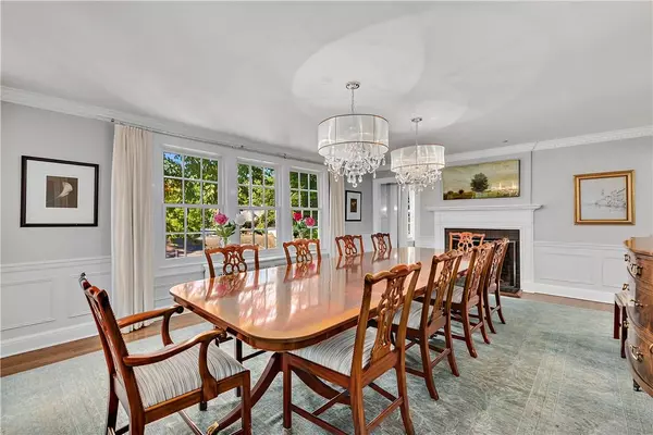 Bronxville, NY 10708,25 Ridge RD