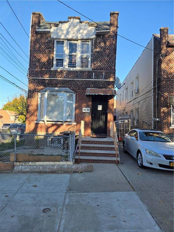 Ozone Park, NY 11417,106-01 179 ST #1st floor