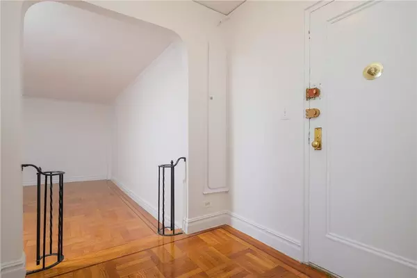 2962 Decatur AVE #6-G, Bronx, NY 10458