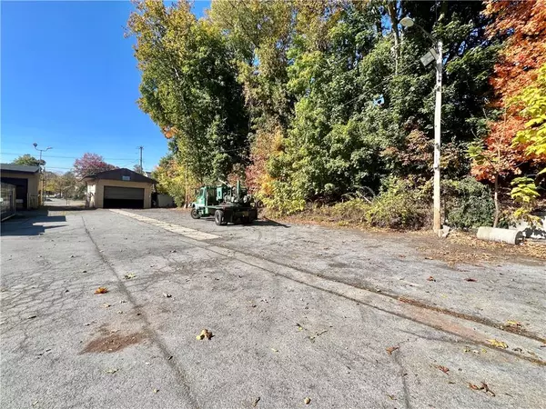 Poughkeepsie, NY 12601,4 Buckingham