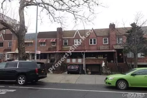 Sunnyside, NY 11104,4733 39 Street