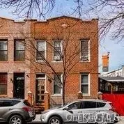 41-10 40th ST, Sunnyside, NY 11104