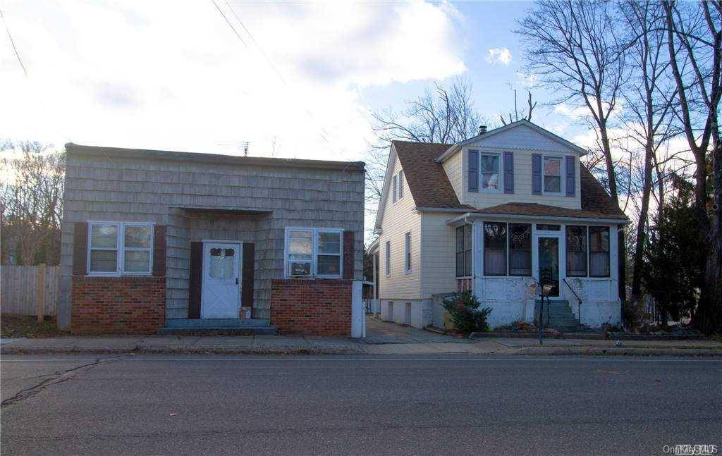 Matinecock, NY 11560,202 & 204 Oyster Bay RD