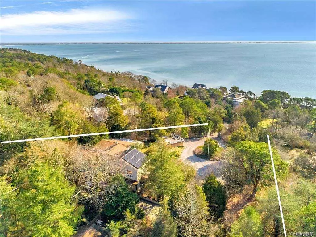 Hampton Bays, NY 11946,9 W Hillover RD