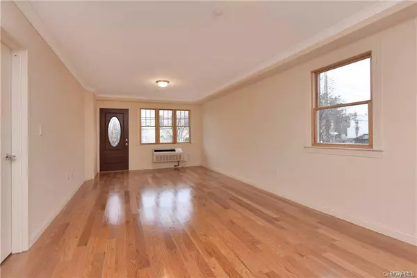 Maspeth, NY 11378,64-14 Perry AVE