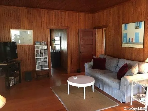 Ocean Beach, NY 11770,97 Bungalow